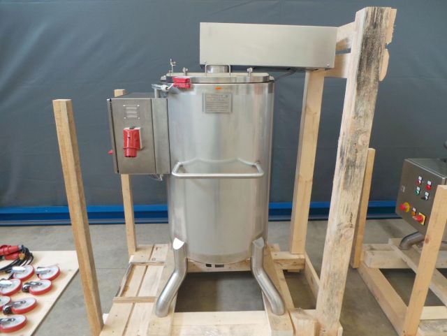 1 x 160L & 1 x 250L AISI 316; enkelwandig roestvrijstale mengtanks