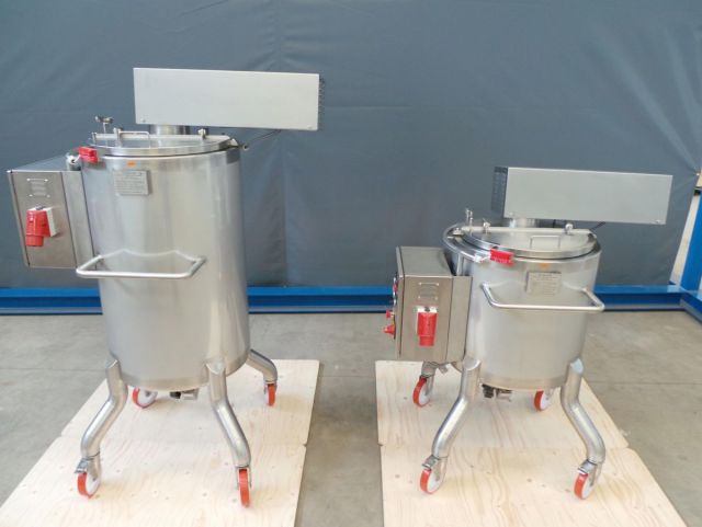 1 x 160L & 1 x 250L AISI 316; enkelwandig roestvrijstale mengtanks