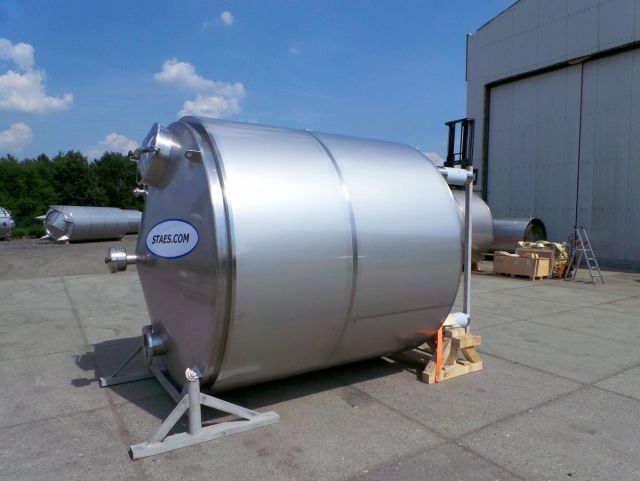 2 x 10m³ AISI304; roestvrijstalen fermentatie tanks; vertikaal; warmtewisselaar; geisoleerd