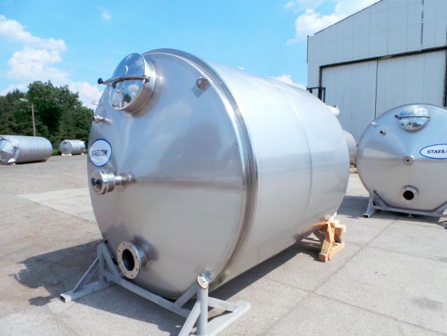 2 x 10m³ AISI304; roestvrijstalen fermentatie tanks; vertikaal; warmtewisselaar; geisoleerd