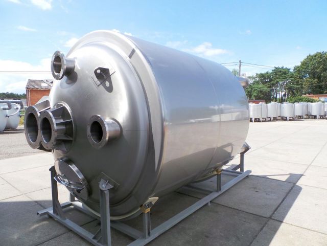 1 x 10.500L - 88 US bbl -  2.770 US gal - AISI316; mixing vessel; vertical; heat-exchanger; insulated; dissolver agitator