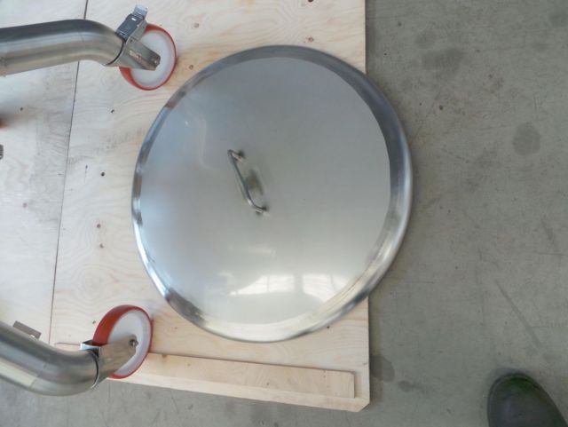 1 x 150L AISI304; enkelwandig intern transport tankje op wielen