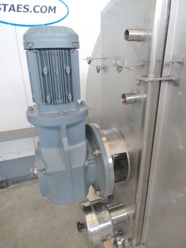 1 x 2.25m³ AISI304; roestvrijstalen vertikale chocolade mengtank met raamroerwerk; warmtewisselaar; isolatie