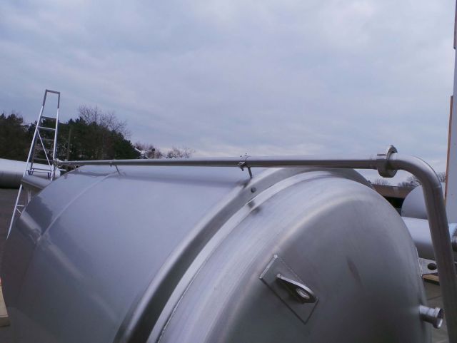 1 x 6m³ AISI304 CCT fermentatie tank; warmtewisselaar; isolatie