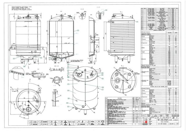 13 x 14.2m³ AISI304 BBT biertanks; vertikaal op poten; geisoleerd; warmtewisselaar
