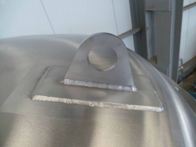 4 x 3200L AISI304 CCT bier fermentatie tanks; vertikaal; koelmantel, PUR isolatiemantel