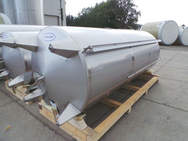 2 x 5.2m³ & 2 x 13.6m³ AISI304 roestvrijstalen opslagtanks voor de dieren medicatie industrie