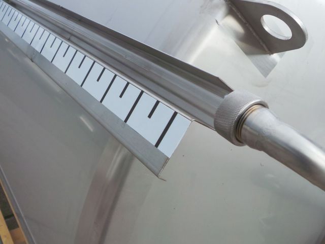 2 x 5.2m³ & 2 x 13.6m³ AISI304 roestvrijstalen opslagtanks voor de dieren medicatie industrie