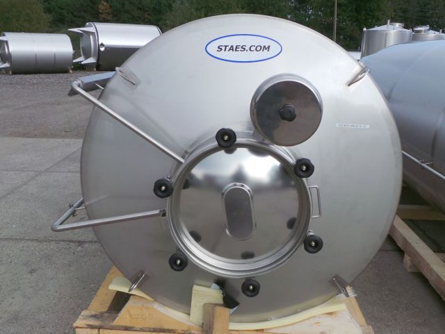 2 x 5.2m³ & 2 x 13.6m³ AISI304 roestvrijstalen opslagtanks voor de dieren medicatie industrie