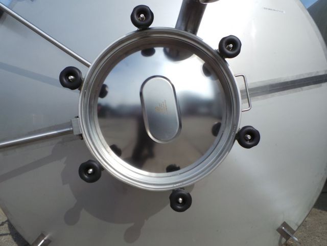 2 x 5.2m³ & 2 x 13.6m³ AISI304 roestvrijstalen opslagtanks voor de dieren medicatie industrie