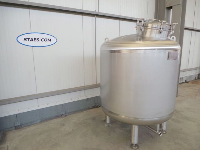 1 x 5.3m³ & 1 x 2.1m³ AISI304 Roestvijstalen druktanks; PED - CE; 10% RX; EN 13445