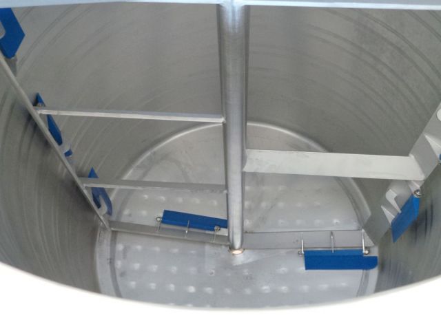 1 x 1.5m³ AISI304; mixing tank; insulated; heat-exchanger