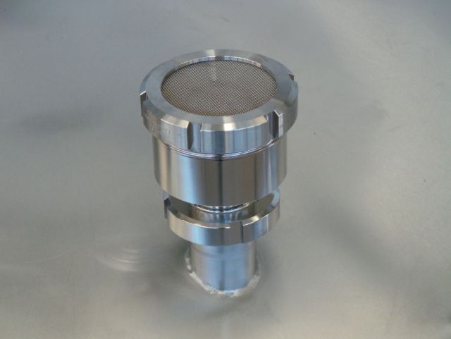 1 x 3.6m³ AISI304 RVS opslagtank & 1 x 3m³ AISI304 BBT RVS druktank; PED CE TüV; 10% Rx