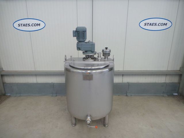 1 x 290L AISI304 stainless-steel mixing tank; heat-exchanger; insulated