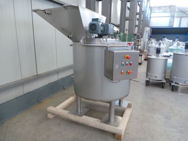 1 x 520L AISI304 chocolade mengtank; warmtewisselaar; isolatie; hopper