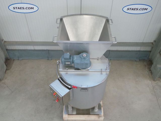 1 x 520L AISI304 chocolate mixing tank; heat exchanger; insulation; hopper