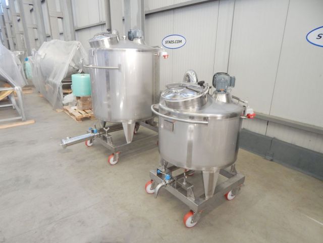 1 x 300L & 1 x 1.000L AISI316 roestvrijstalen mengtank; warmtewisselaar