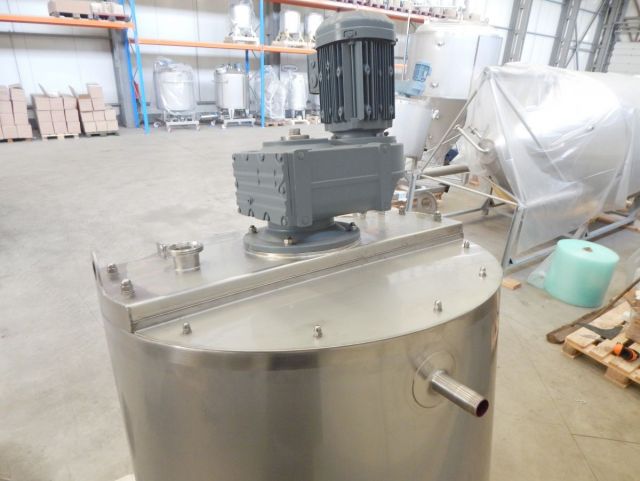 2 x 300L AISI304 chocolade mengtank; warmtewisselaar; isolatie