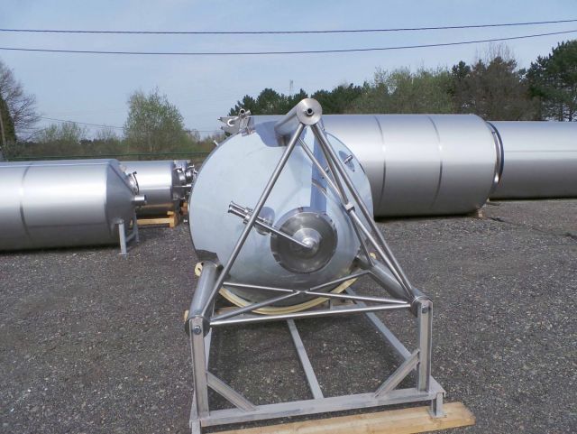 2 x 5.2m³ & 1 x 4.2m³ AISI304; CCT bier fermentatie tanks; PED CE TüV; 10% Rx