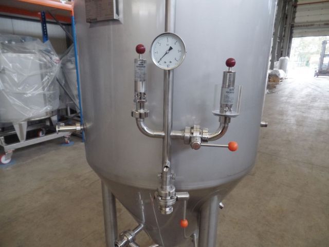 1 x 1m³ AISI304; CCT bier fermentatie tanks; PED CE TüV; 10% Rx