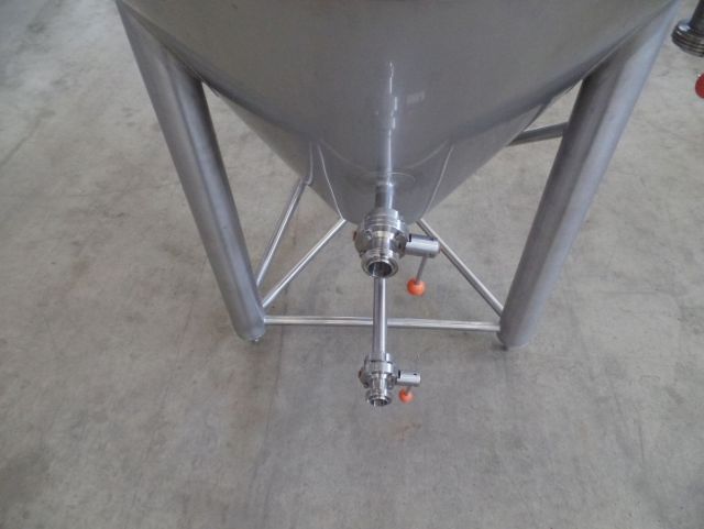 1 x 1m³ AISI304; CCT bier fermentatie tanks; PED CE TüV; 10% Rx