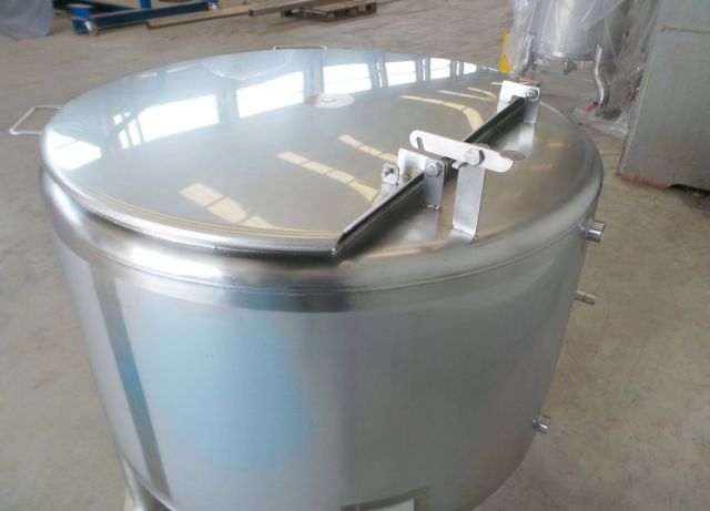 1 x 330L AISI316; roestvrijstalen opslagtank
