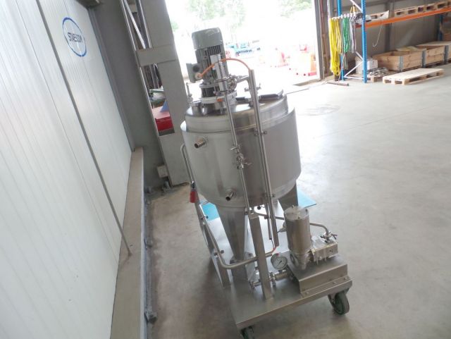 1 x 200L AISI316 mengtank; warmtewisselaar; isolatie