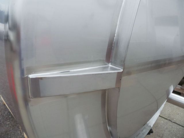 3 x 11.2m³: AISI 316L; stainless-steel storage tanks; single skin; vertical; welding seams polished Ra<0.8