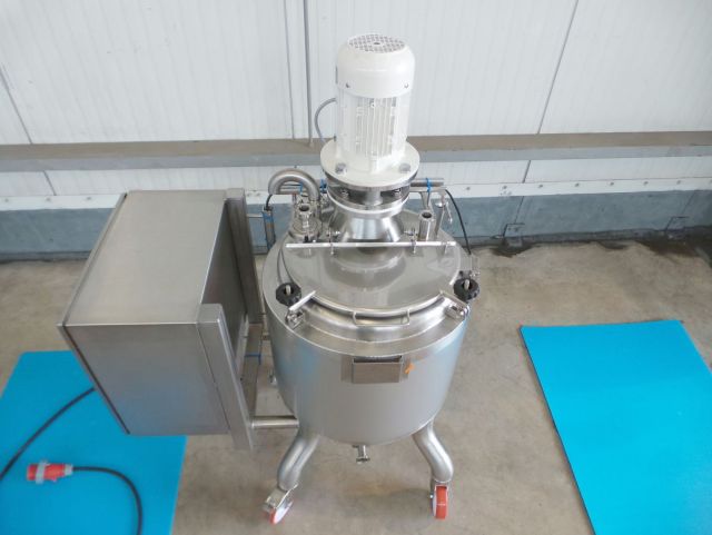 1 x 100L AISI316; Roestvrijstalen mengtank met sturingskast; geisoleerd; warmtewisselaar & 1 x 100L AISI316 enkelwandige tank