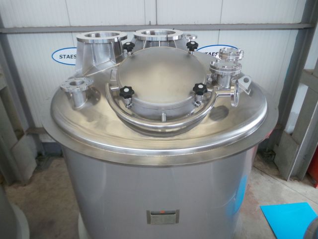 4 x 4.500L - AISI316; mixing vessel; vertical; single skin on legs
