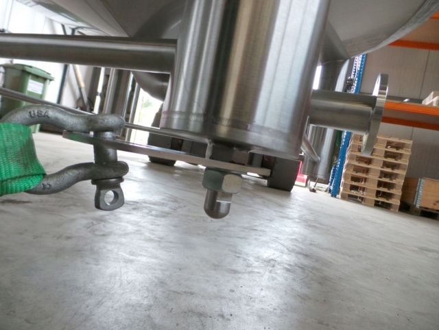 3 x 4.5m³ AISI316L; vertikale mengtank; enkelwandig op poten