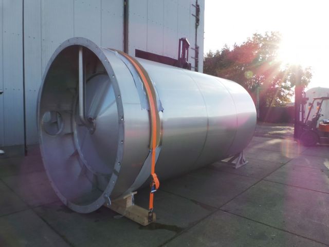 1 x 10,3m³ & 1 x 15m³ AISI316L; stainless-steel double walled storage tank; vertical; conical on skirt.