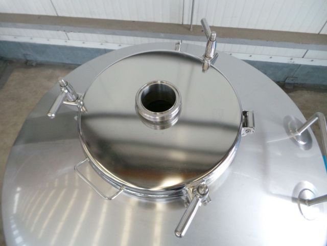 5 x 620L AISI316L; stainless-steel mobile storage-tanks