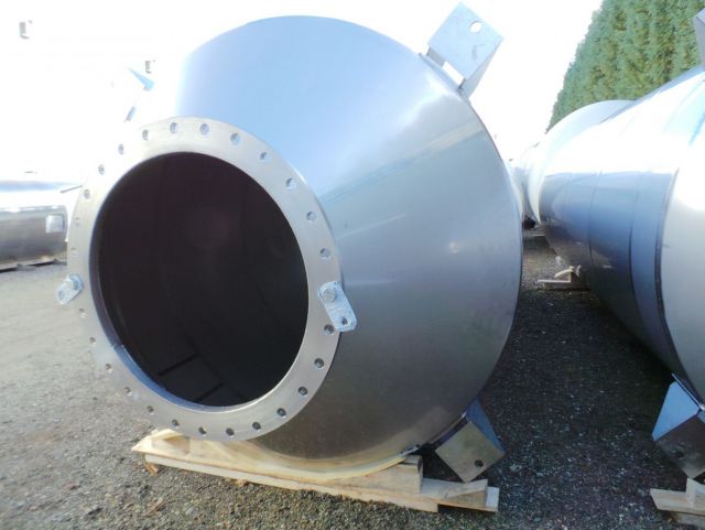 2 x 25.5m³ AISI304; roestvrijstalen enkelwandige opslagtanks