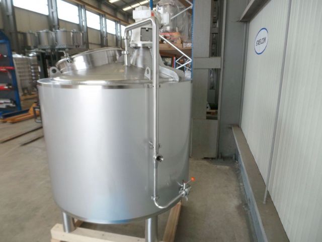 1 x 1.2m³ bier kookketel; brouwketel; geisoleerd met roerwerk