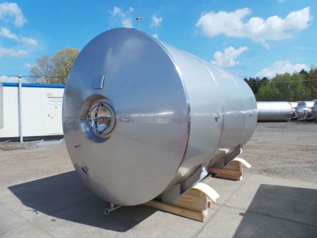 1 x 13.5m³ AISI304 BBT; warmtewisselaar; isolatie; 2bar druk op de binnentanks PED CE