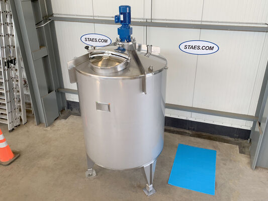 1 x 2500L stainless steel AISI 304L vertical mixing tank