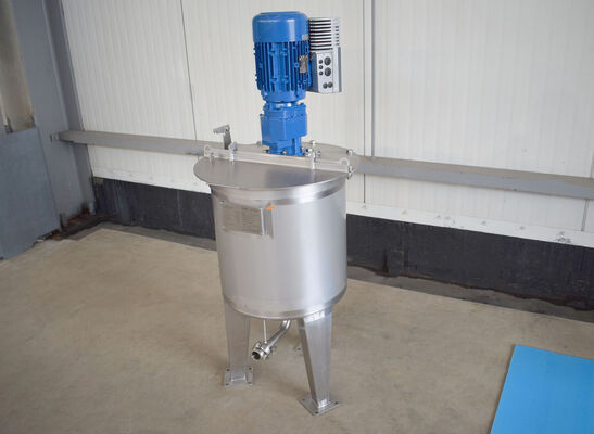 1 x AISI316L 100L stainless steel mixing tank with an agitator for viscous liquids