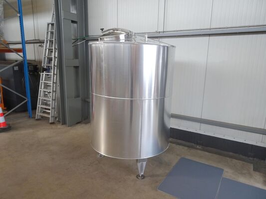 1 x Nieuwe roestvrijstalen geïsoleerde verticale tank van 2.000L  in RVS AISI316L.