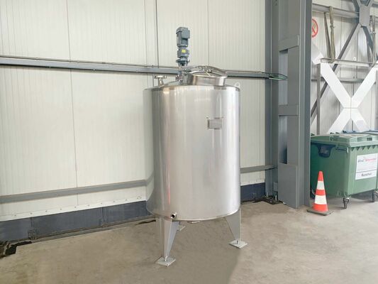 1 x Nieuwe roestvrijstalen verticale mengtank van 2.000L in AISI316L