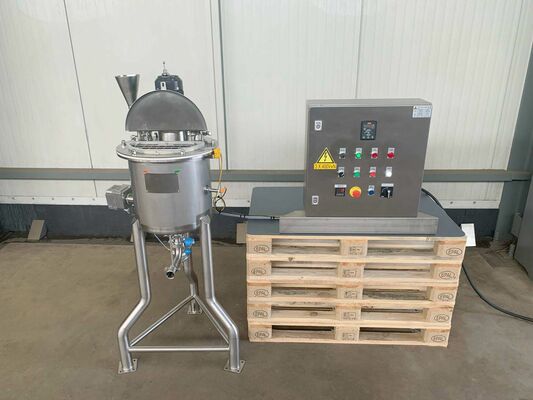 1 x cuve de mélange neuve verticale de 50L en acier inoxydable AISI316L.