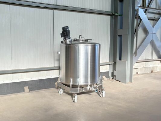 1 x Second hand new 1000L stainless-steel AISI304L vertical mixing tank.