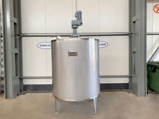 1 x Neue vertikale Mischtanks aus Edelstahl AISI 316L von 2.000L.