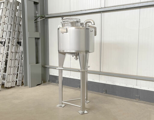 1 x New 340L stainless-steel AISI316L vertical mixing tank.