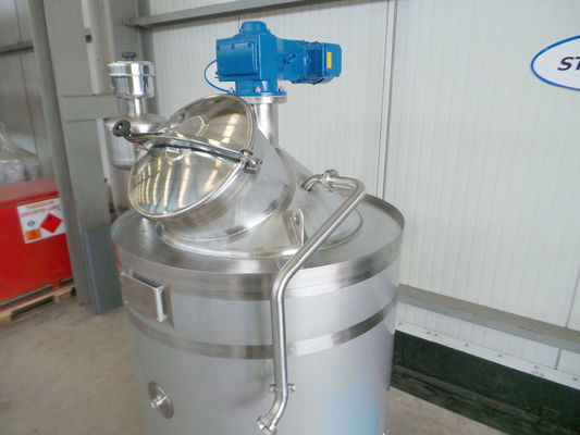 Brouwerij : 1 x 400L bier kookketel; brouwketel; geisoleerd met schouw voor gasdampen; bain-marie