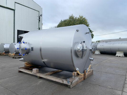 1 x New 100L stainless-steel AISI316L vertical storage tank.