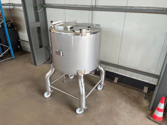 1 x Neuer vertikaler 1.500L Edelstahl AISI316L Lagertank.
