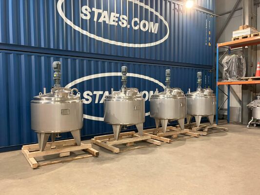 4 x Neuer vertikaler 1.000L Edelstahl-Mischbehälter aus AISI316L