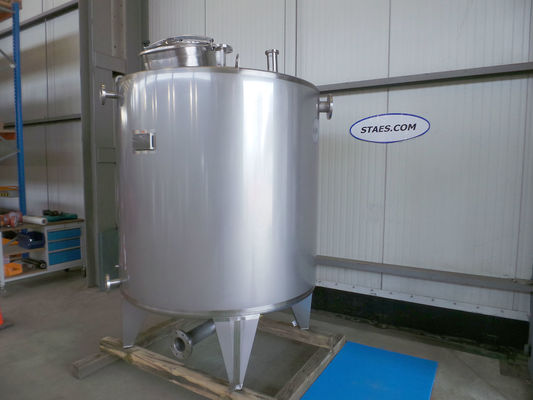 1 x 3.300L AISI 304L single jacketed vertical stainless-steel storage tank