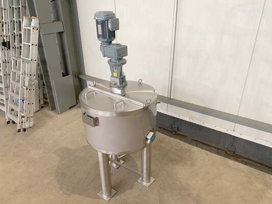 1 x New 80L stainless steel vertical mixing tank in AISI304L